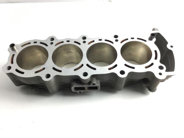 Kawasaki ZX6RR 03-04 Motor Zylinderblock Zylinder Zylinderfuß Zylinderbank